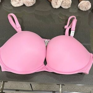Victoria’s Secret PINK Wear Everywhere Super Push-Up Bra